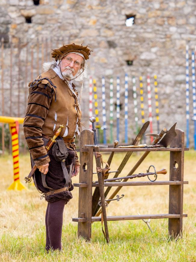 Ing. Peter Koza - slobodný šermiarsky majster